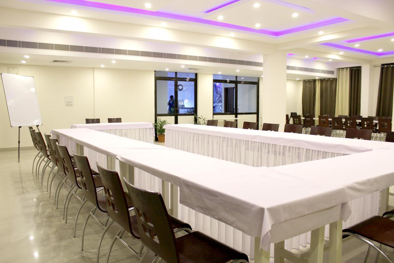 Shree Residency Hotel